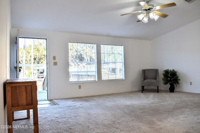 117 LAKE VIEW Avenue, Georgetown, FL 32139