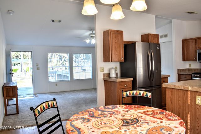 117 LAKE VIEW Avenue, Georgetown, FL 32139