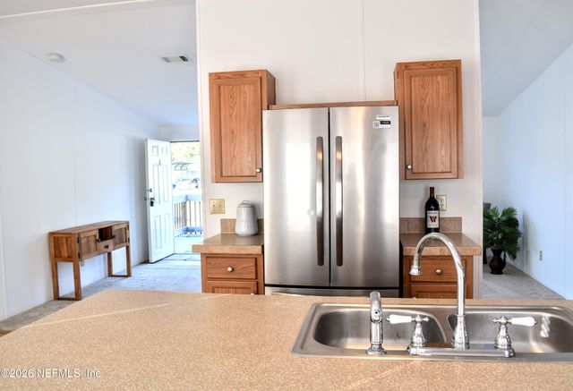 117 LAKE VIEW Avenue, Georgetown, FL 32139