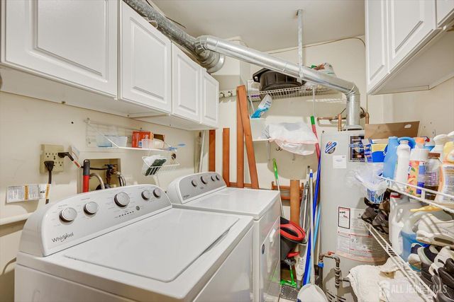 45 Amethyst Way, Franklin, NJ 08823