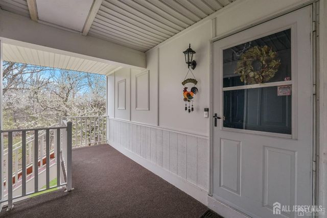 45 Amethyst Way, Franklin, NJ 08823