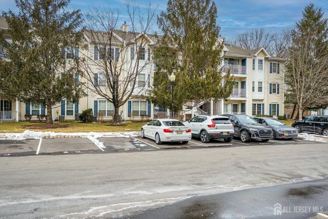 45 Amethyst Way, Franklin, NJ 08823