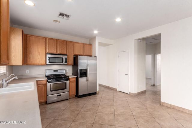 4965 E Chickweed Drive, Tucson, AZ 85756