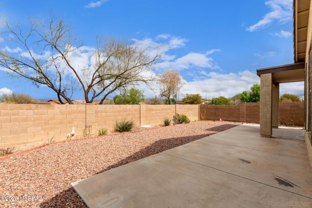 4965 E Chickweed Drive, Tucson, AZ 85756