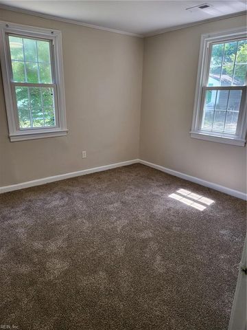 2806 Rosalee DR, Hampton, VA 23661
