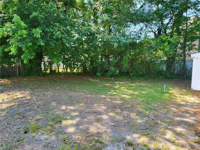 2806 Rosalee DR, Hampton, VA 23661