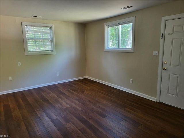 2806 Rosalee DR, Hampton, VA 23661