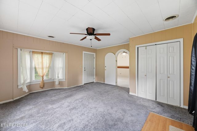 2512 Clearwater Rd, Athens, TN 37303