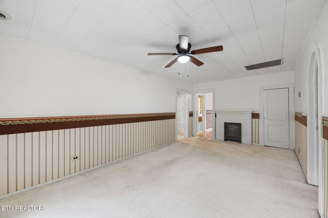 2512 Clearwater Rd, Athens, TN 37303