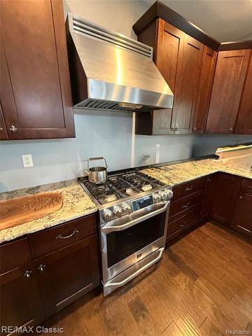 3699 Old Plank Road, Milford, MI 48381