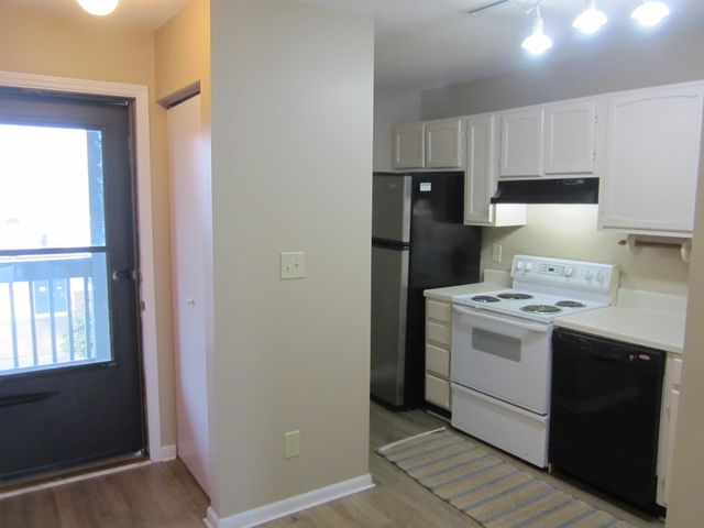 7700 Porcher Dr Apt 2303, Myrtle Beach, SC 29572