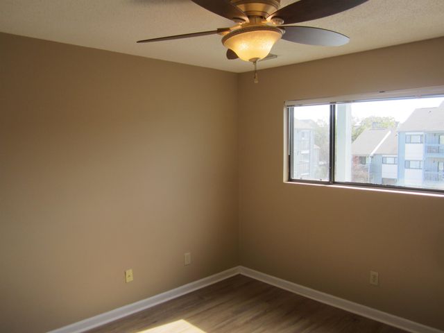 7700 Porcher Dr Apt 2303, Myrtle Beach, SC 29572