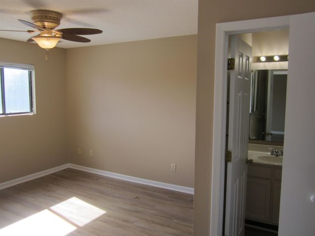 7700 Porcher Dr Apt 2303, Myrtle Beach, SC 29572