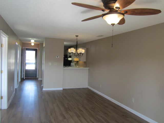 7700 Porcher Dr Apt 2303, Myrtle Beach, SC 29572