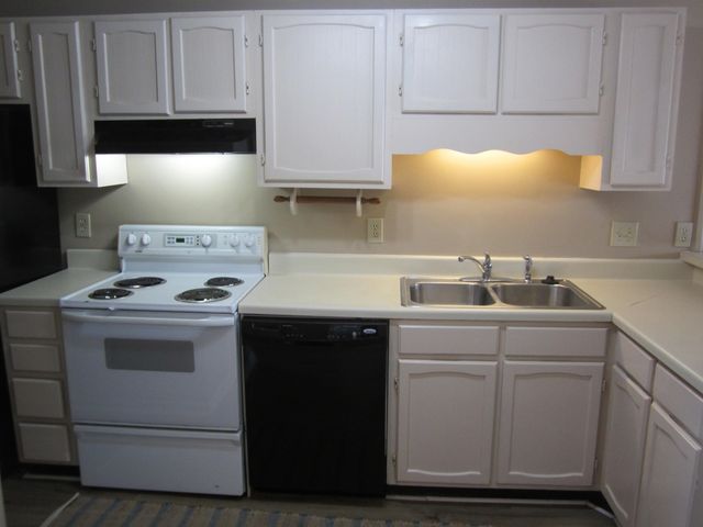 7700 Porcher Dr Apt 2303, Myrtle Beach, SC 29572