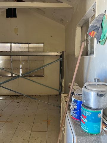 39165 240th Street E, Palmdale, CA 93591