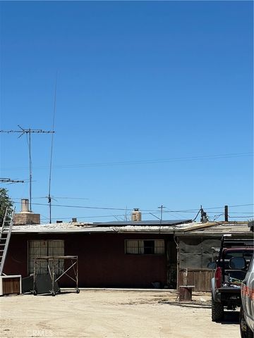 39165 240th Street E, Palmdale, CA 93591