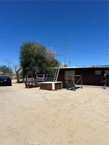 39165 240th Street E, Palmdale, CA 93591