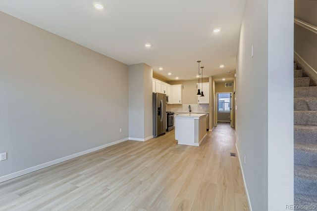 15354 W 69th Avenue, Arvada, CO 80007