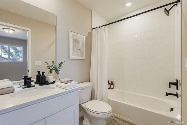 15354 W 69th Avenue, Arvada, CO 80007