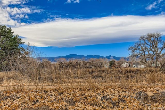 15354 W 69th Avenue, Arvada, CO 80007