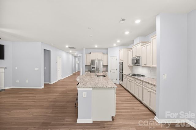 2321 Napa Valley Drive, Waxhaw, NC 28173
