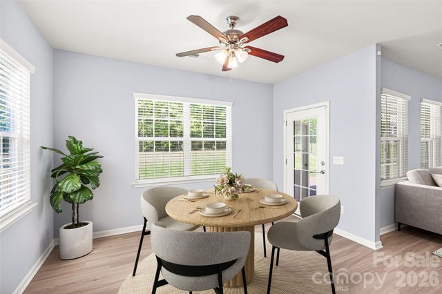 2321 Napa Valley Drive, Waxhaw, NC 28173