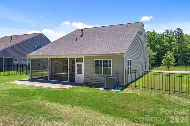 2321 Napa Valley Drive, Waxhaw, NC 28173