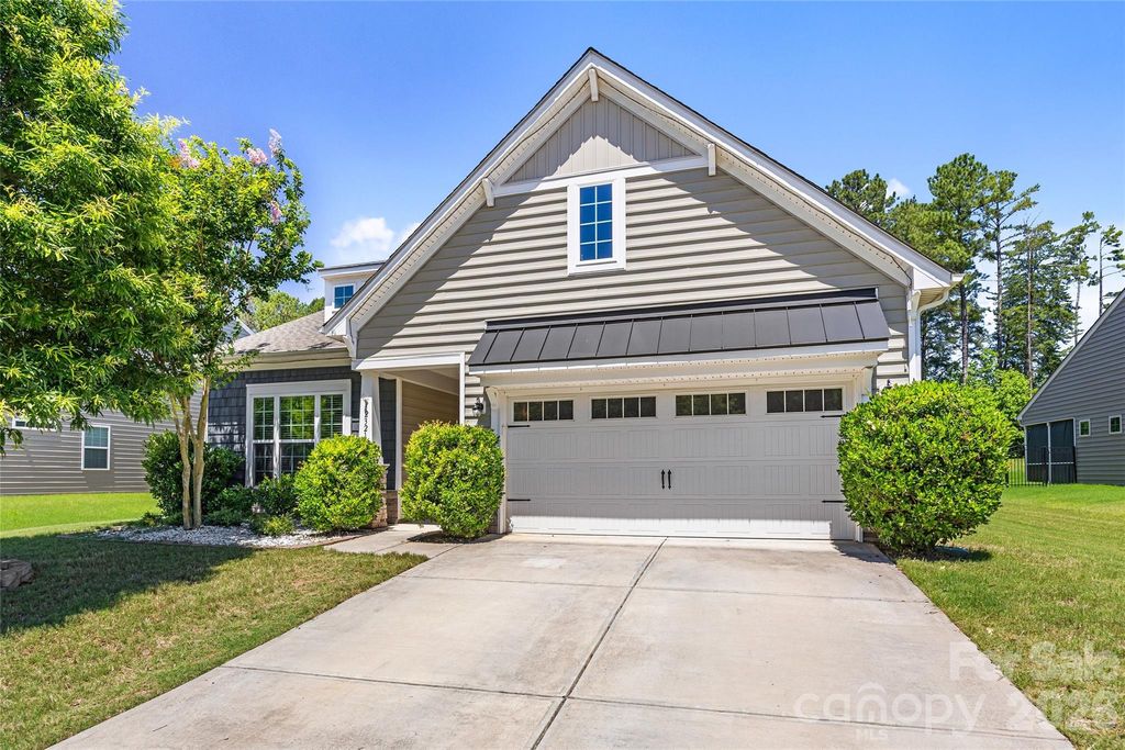 2321 Napa Valley Drive, Waxhaw, NC 28173