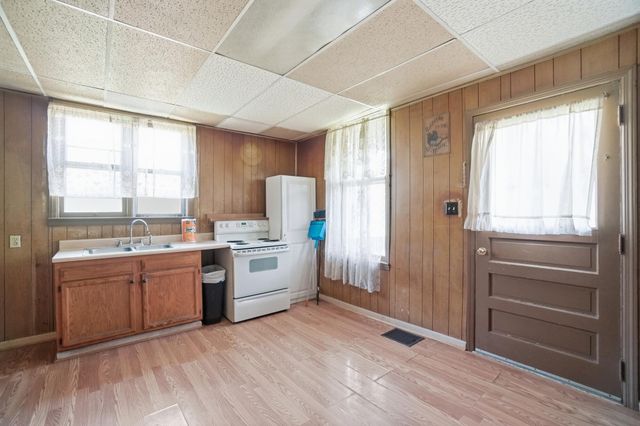 1431 Garvey Avenue, Elsmere, KY 41018
