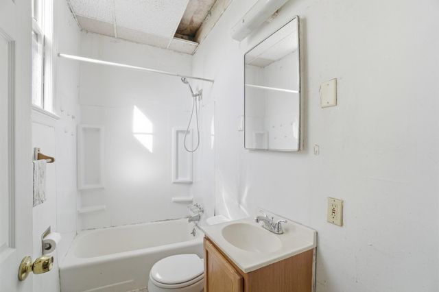 1431 Garvey Avenue, Elsmere, KY 41018