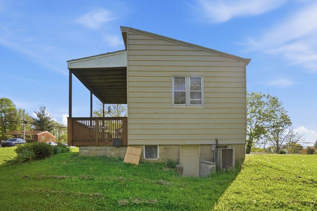 1431 Garvey Avenue, Elsmere, KY 41018