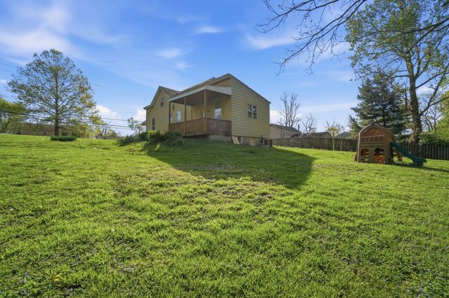 1431 Garvey Avenue, Elsmere, KY 41018
