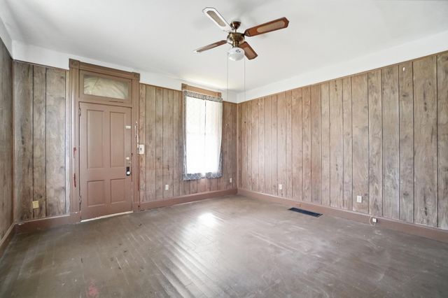 1431 Garvey Avenue, Elsmere, KY 41018
