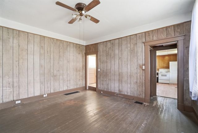 1431 Garvey Avenue, Elsmere, KY 41018