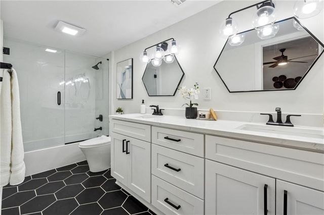 106 La Rue Place NW, Atlanta, GA 30327