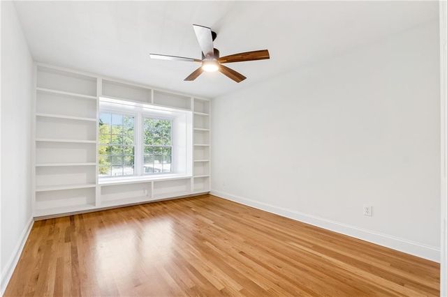 106 La Rue Place NW, Atlanta, GA 30327