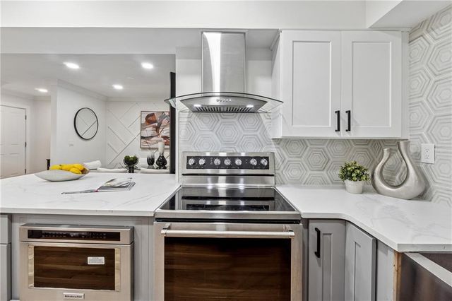 106 La Rue Place NW, Atlanta, GA 30327