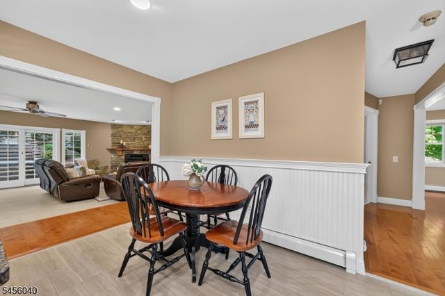 70 Old Mountain Rd, Clinton Twp., NJ 08833
