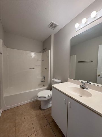 121 CARMEL BAY DRIVE, Sanford, FL 32771