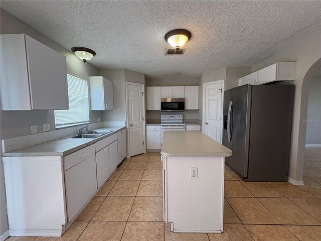121 CARMEL BAY DRIVE, Sanford, FL 32771