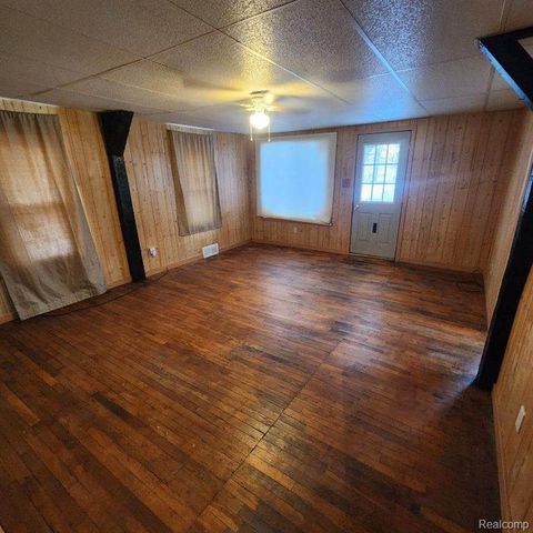 3912 Douglas Avenue, Flint, MI 48506