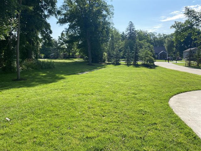 9915 Wayne Road, Livonia, MI 48150