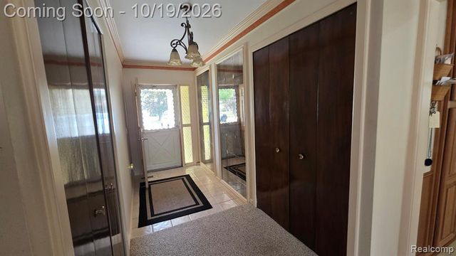 2351 Alexander Drive, Troy, MI 48083