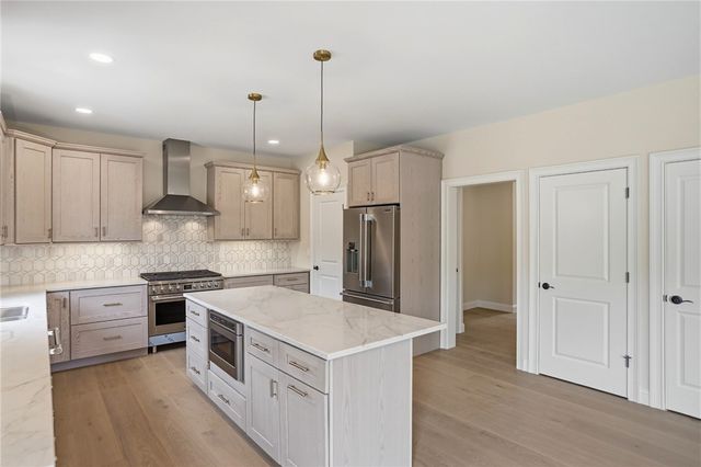 413 New River Road, Lincoln, RI 02838