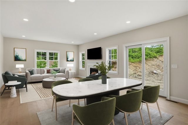 413 New River Road, Lincoln, RI 02838
