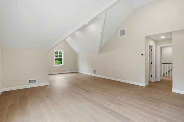 413 New River Road, Lincoln, RI 02838