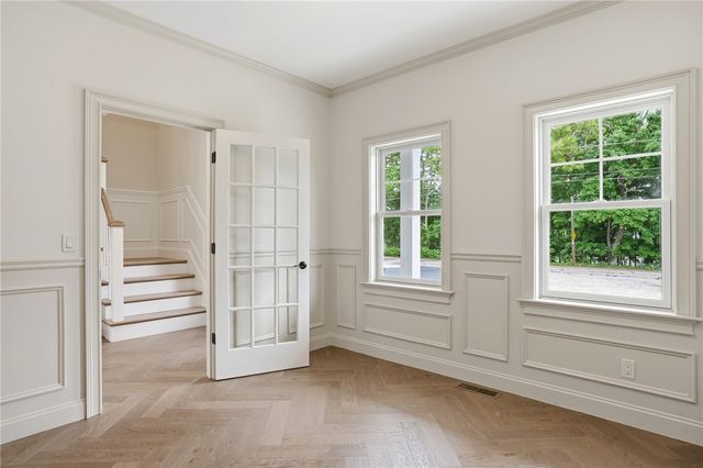 413 New River Road, Lincoln, RI 02838