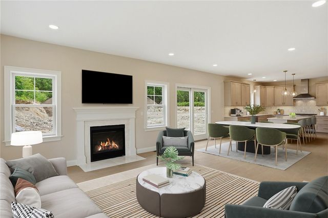 413 New River Road, Lincoln, RI 02838