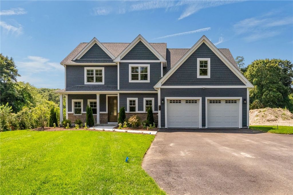 413 New River Road, Lincoln, RI 02838